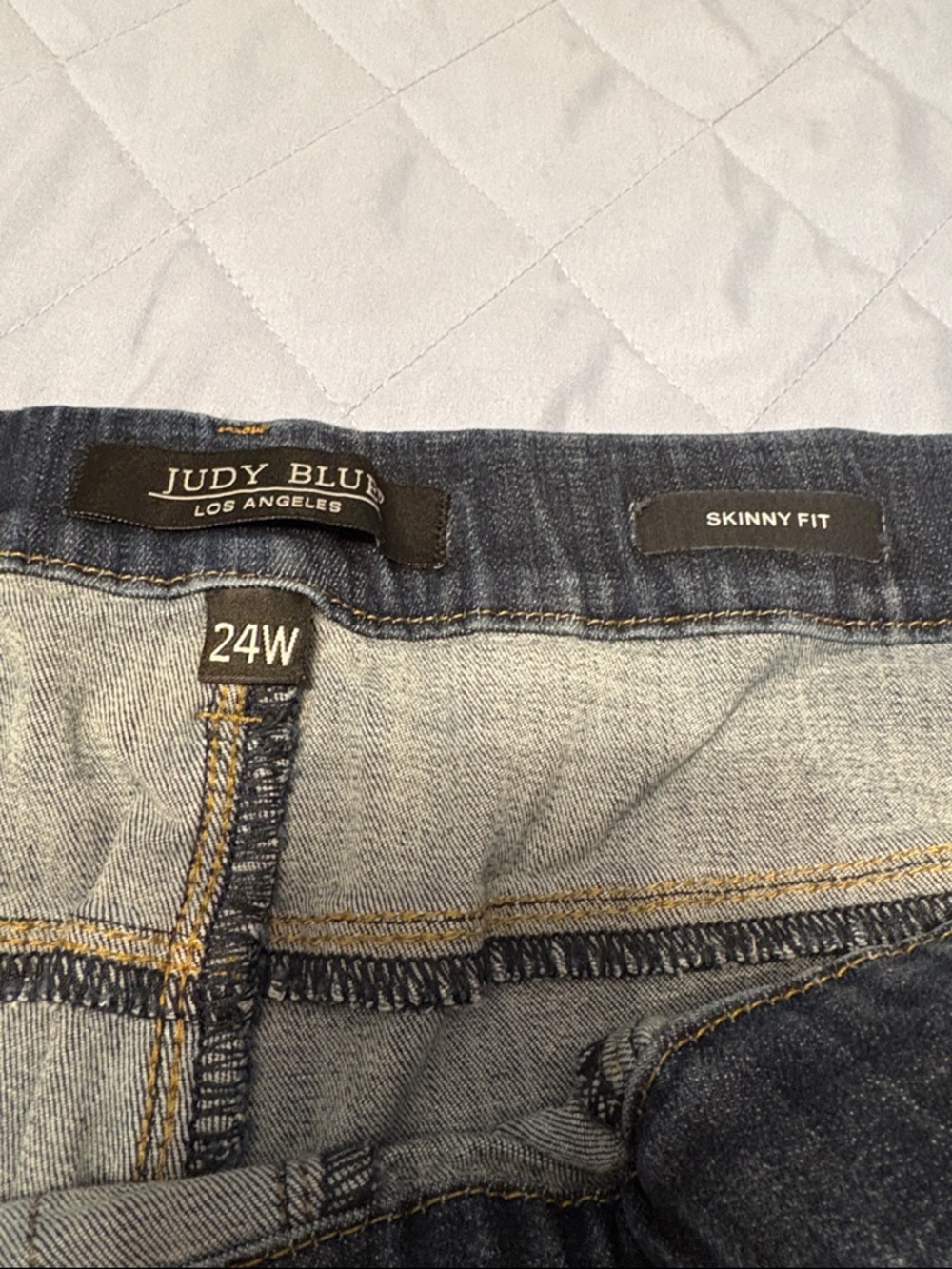 Judy Blue Women’s Skinny Jeans in Dark Blue Wash- 24W - Picture 2 of 7